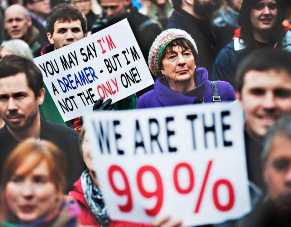 We are the 99%… are we? Le cadrage universaliste d&#39;Occupy Wall Street et  ses limites – salle 421 – Master de communication politique et publique en  France et en Europe